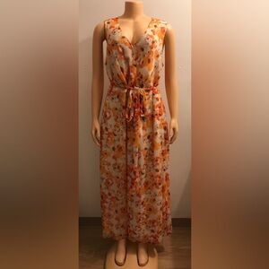NWOT PRETTY MAXI DRESS SIZE L16